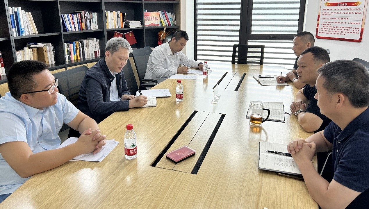 重庆再担保公司对best365英国官网开展现场稽核审计工作